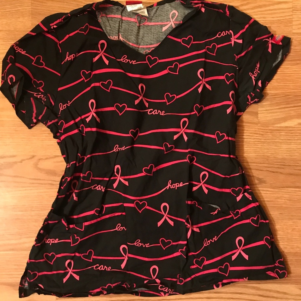 💕BREAST CANCER AWARENESS SCRUB TOP💕